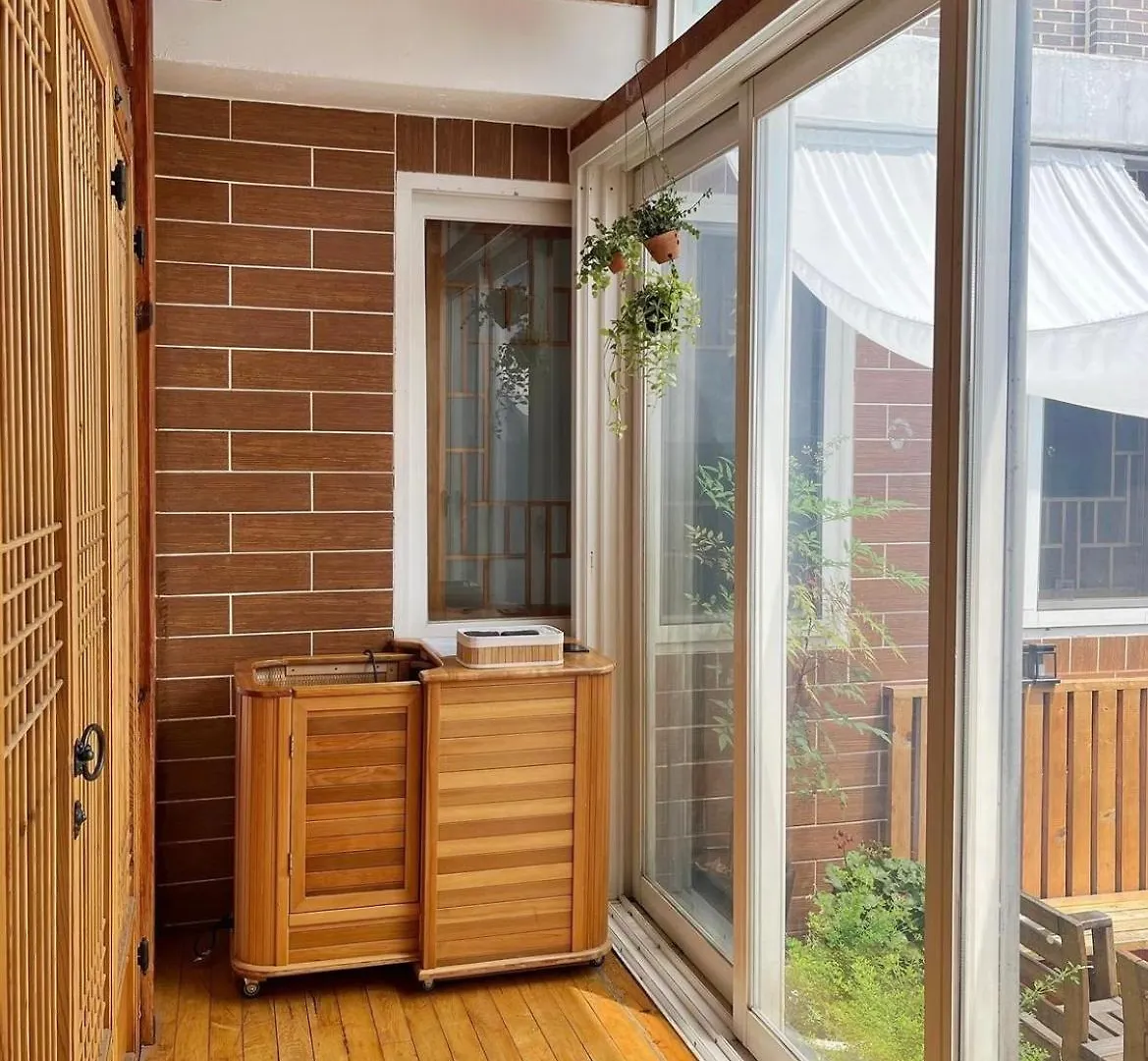 Seoulstory Hanok 3*, Сеул Южная Корея